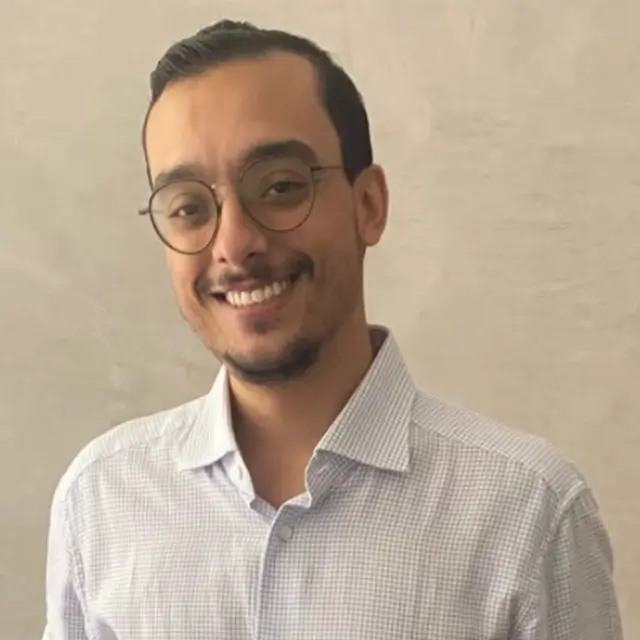 https://www.thefloridalounge.com/wp-content/uploads/2025/07/avatar-pedro.webp